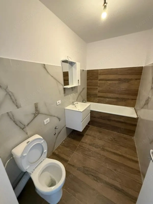  Decomandat. Finalizat. Bucatarie separata. Bloc nou - imagine 12