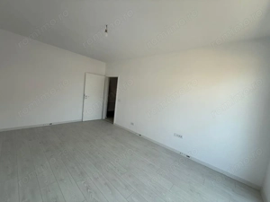  Decomandat. Finalizat. Bucatarie separata. Bloc nou - imagine 8