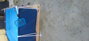 Se vinde piscina Bestway cu pompa si filtru 