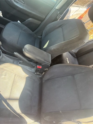 Skoda Fabia 1.6 90cp - imagine 7