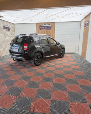 Dacia Duster Benzina . 4x4 la buton . An 2017 . Garantie 12 luni . Buy-Back . Livrare in toata tara - imagine 4