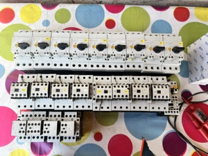 Vand contactoare si disjunctoare