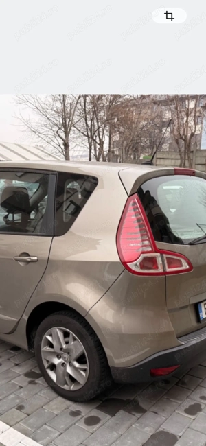 urgent renault dcenic 2011