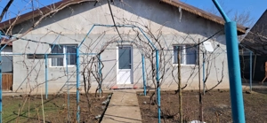 Vânzare casă la curte 