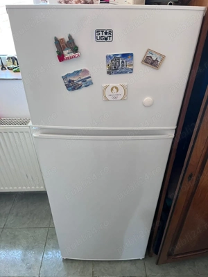 Vand frigider Star-Light FTMM-200W, 204L.  Cumparat acum 1 an si 4 luni. Functioneaza perfect, fara 