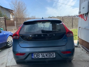 VOLVO v40 Business Edition D2 NAVI ,LED DISPLAY , self -parking - imagine 7