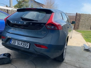 VOLVO v40 Business Edition D2 NAVI ,LED DISPLAY , self -parking - imagine 5