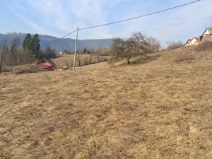 Vânzare teren intravilan