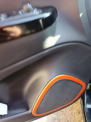 RENAULT CAPTUR 1,5 DCI . Navigatie . Camera pe masarier, senzori de parcare . KM 180000. Unic propri - imagine 8