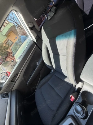 Hyundai Elantra 2017 140.000 KM - imagine 9