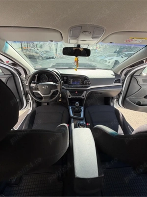 Hyundai Elantra 2017 140.000 KM - imagine 5