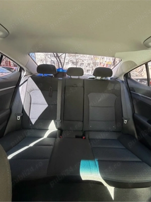 Hyundai Elantra 2017 140.000 KM - imagine 4