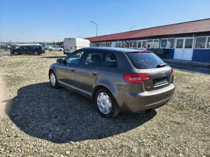 Audi A3 benzina motor 1400 E din 2011 Cp 125 - imagine 3