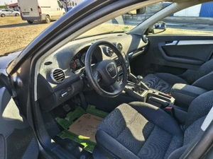 Audi A3 benzina motor 1400 E din 2011 Cp 125 - imagine 8
