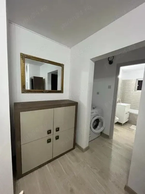 Apartament 3 camere, etaj 1, centrala gaz, zona Inel 1