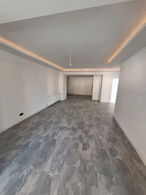 3 Camere zona Zăvoi bloc nou  - imagine 8