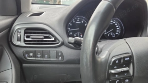 Hyundai i30 Fastback - imagine 6