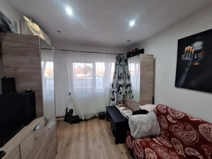 Garsoniera mobilata si utilata la parter - zona Buziasului. - imagine 4