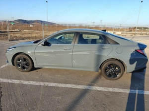 Hyundai Elantra 1.6 l 123 CP 6MT Highway l Alarma cu pager Viper - imagine 4