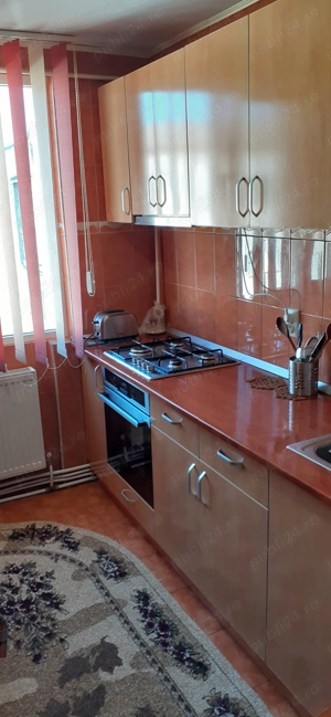 vand apartament 3 camere decomandate 65500 Euro - imagine 7