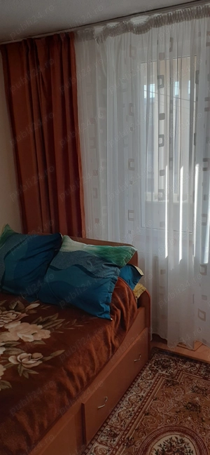 vand apartament 3 camere decomandate 65500 Euro - imagine 5