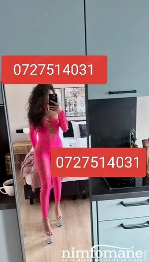 Noua în oraș , WhatsApp 