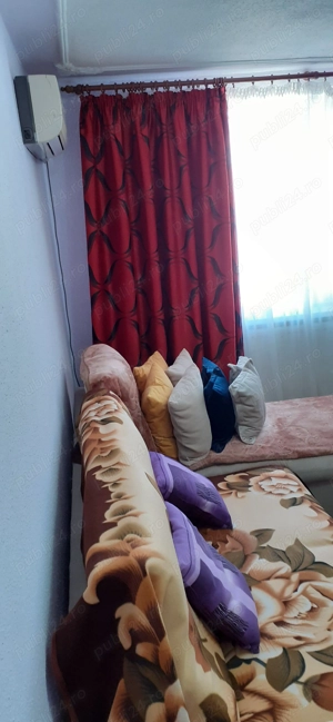 vand apartament 3 camere decomandate 65500 Euro - imagine 9