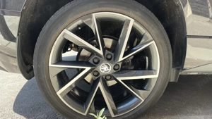 Skoda Karoq Sportline DSG 4x4 - imagine 8