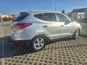 Hyundai IX35 2.0 D - imagine 3