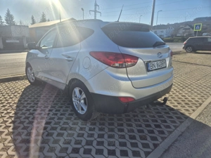 Hyundai IX35 2.0 D - imagine 2