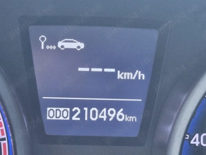 Hyundai IX35 2.0 D - imagine 10