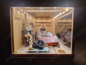 Dioramă Lamborghini Countach 1:24 metal, vitrină iluminată, piesă unicat