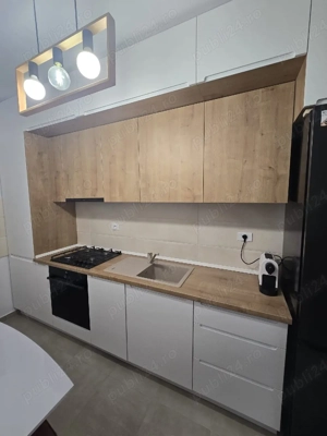 Inchiriez apartament cu doua camere