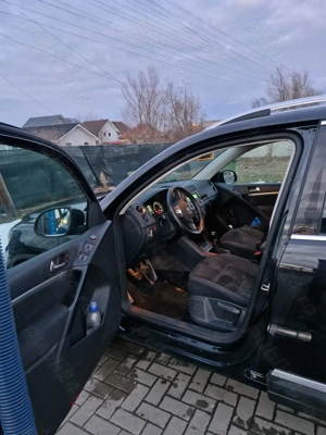 Vând Volkswagen Tiguan 