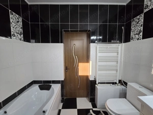 Casa D+P+E+M + Casa P+1 + Anexa | Teren 507mp | Zona centrala Mangalia - imagine 6