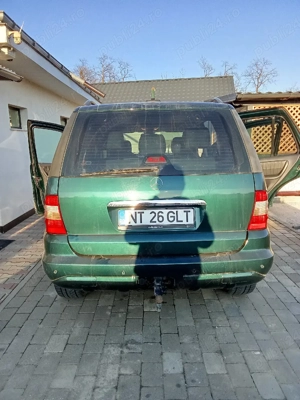 vînd sau schimb mercedes-benz ml 400 cdi an 2003  - imagine 2