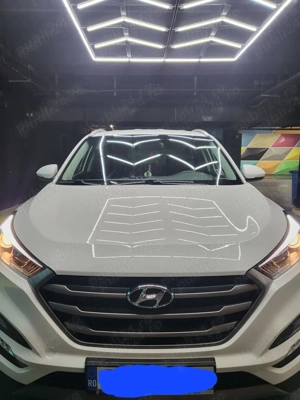 Vind Hyunday Tuscon 2017, 70 000 km ,benzina, stare foarte buna. PRIMA INMATRICULARE 22.01.2018 - imagine 3