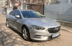 Opel Insignia Grand Sport, an 2019 - 1.5 Benzină  - imagine 2