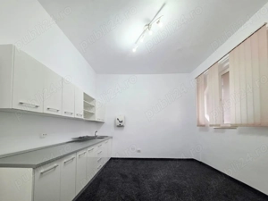 Faleza Nord - 192 MP utili, ideal magazine, birouri, cabinete medicale! - imagine 17