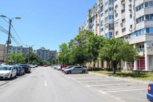 Faleza Nord - 192 MP utili, ideal magazine, birouri, cabinete medicale! - imagine 3