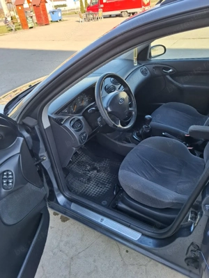 Ford focus ghia  - imagine 5