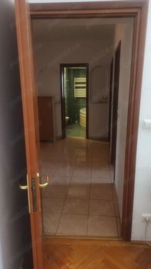 Vanzare apartament 3 camere   Strada Libertatii   vedere Palatul Parlamentului - imagine 2