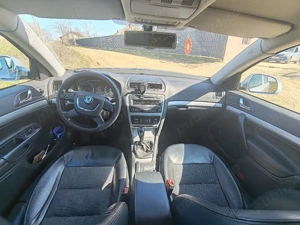 Skoda Octavia 2 facelift combi an 2012  - imagine 2