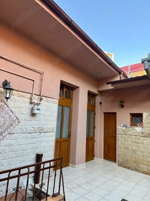 Spațiu ultracentral de închiriat   parter, ideal birou   cabinet   activități profesionale