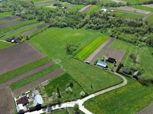  Teren intravilan Horodnic de Jos, 28.000 mp + izvor, ideal pensiune, casă, iaz, 7 km de Rădăuți - imagine 5