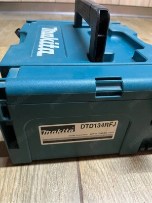 Vand masina insurubat cu impact Makita , model DTD134RFJ