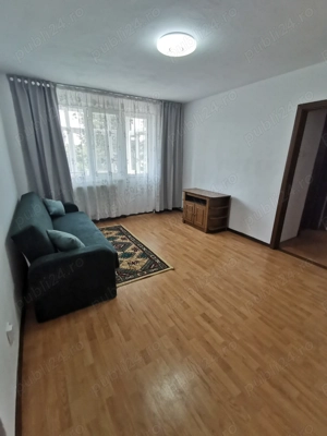Vând apartament 2 camere Libertăți - imagine 5