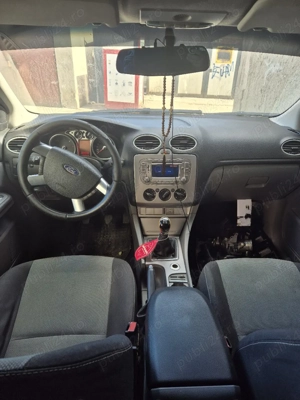 vând ford focus 