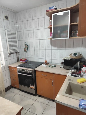 VÂNZARE Apartament 3 camere 75MP - imagine 8