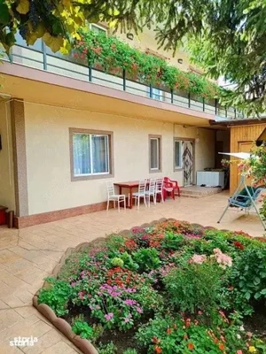 Casa de vanzare 10 camere  Eforie Nord - imagine 4